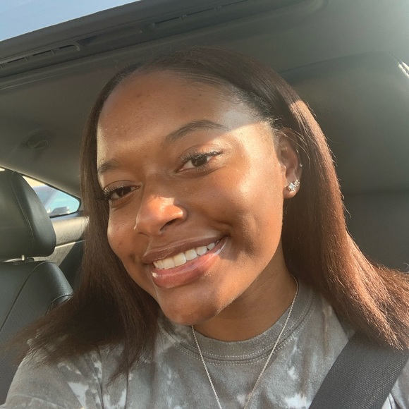 Meet your Posher, Dawn - Picture 1 of 1